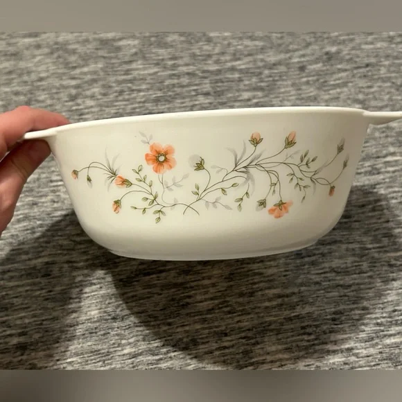 Vintage Pyrex Bowl - Picture 4 of 5